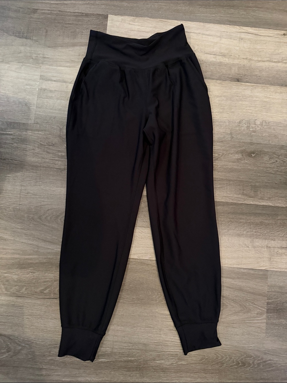 Old Navy Powersoft High-Rise Jogger Black Size Small